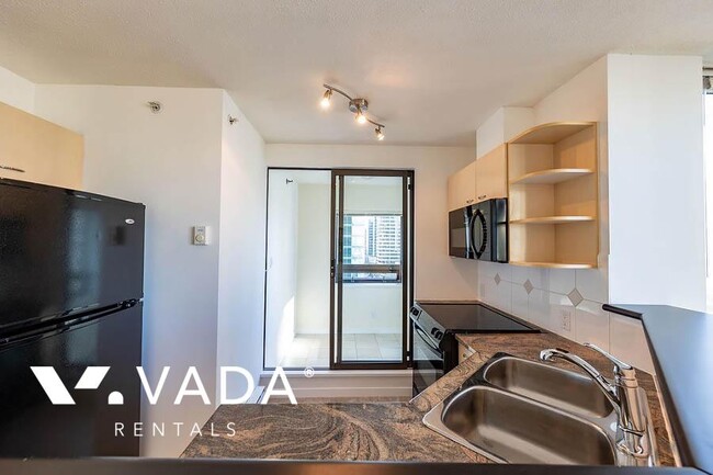 Building Photo - The Lions Studio For Rent 1510-1331 Albern...