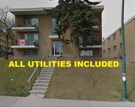 Building Photo - 2519-2517 17 St SW