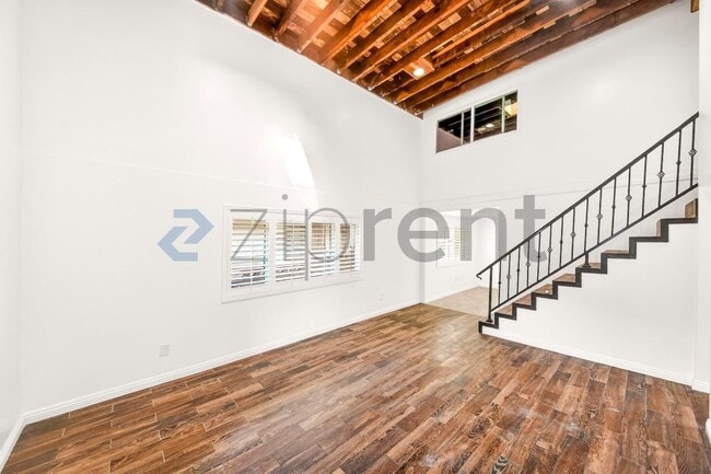 Building Photo - 12246 Birch Ave