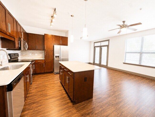 Building Photo - 2910 Milam St