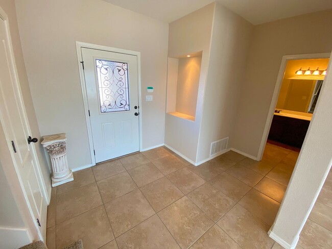 Building Photo - East/Lower Valley El Paso 3 bed Refrig A/C