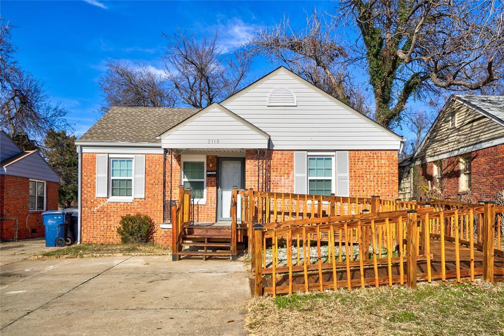 Foto principal - 2119 Hardin Dr