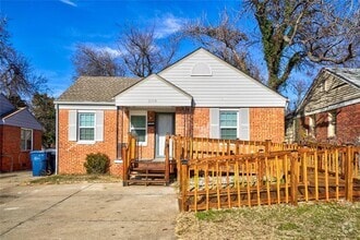 Building Photo - 2119 Hardin Dr