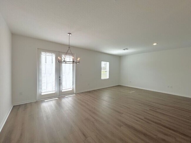 Photo - Stylish Sunbrooke Sanctuary! Modern 4/2 Ho... House