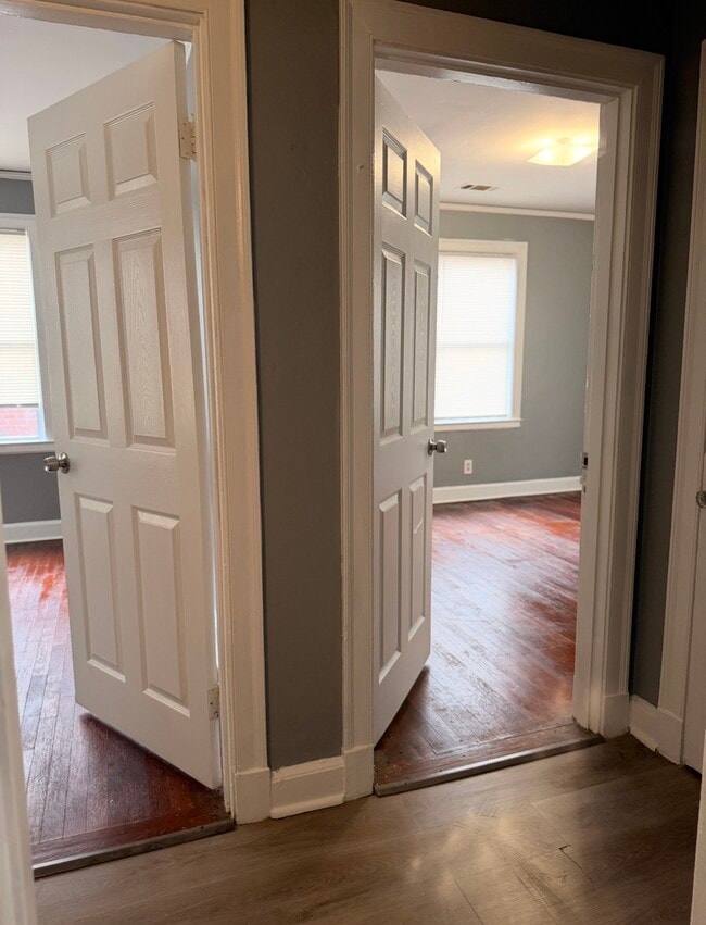 Building Photo - 2483 Lowell Ave