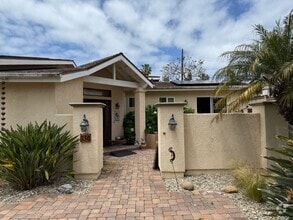 Building Photo - 830 Coronado Ave