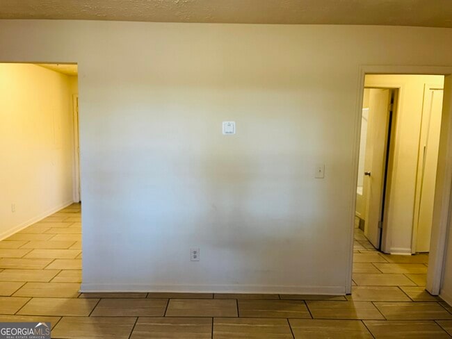 Foto del edificio - 4120 Midway Rd