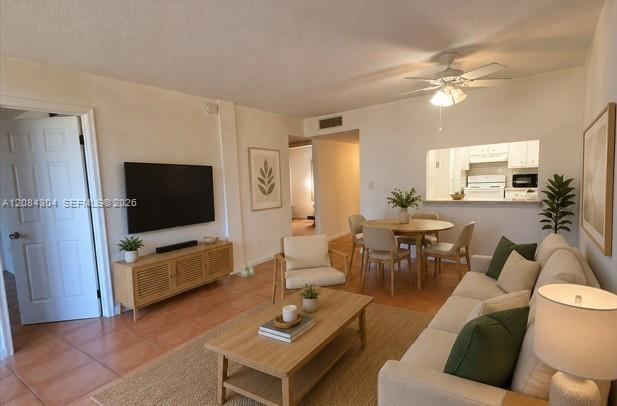Foto del edificio - 10000 NW 80th Ct