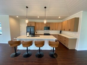 Building Photo - 118G Malama Pl