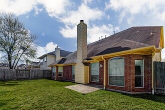 155 Perfidia Dr