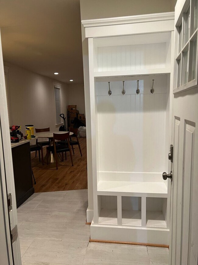 Foto del edificio - Violetville