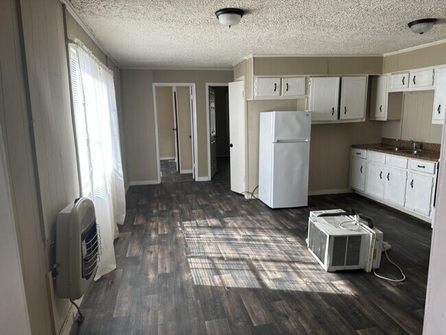 Foto del edificio - 584 Highway 346