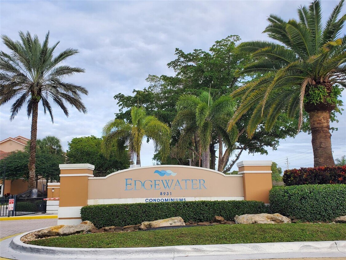 8871-wiles-rd-unit-207-coral-springs-fl-33067-condo-for-rent-in