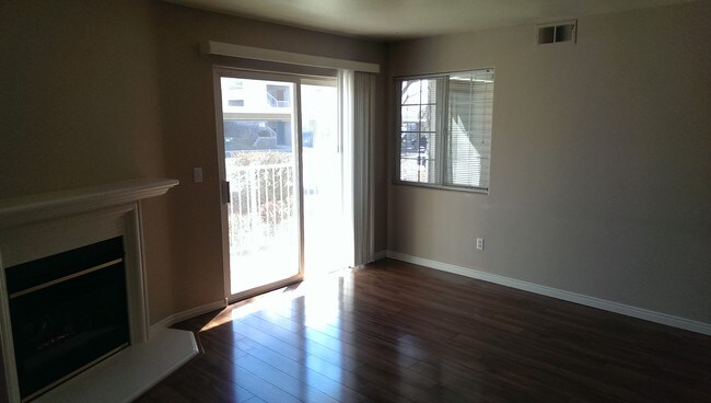 Building Photo - 3828 S Canyon River Way