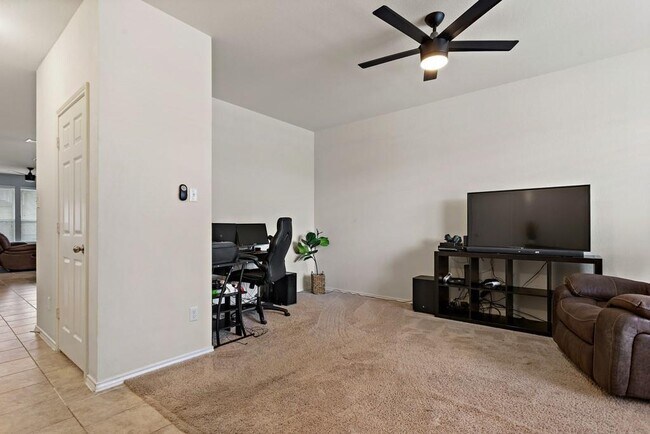 Foto del edificio - 312 Tanager Pass