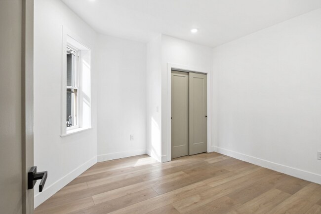 Foto del edificio - 5814 Chestnut St