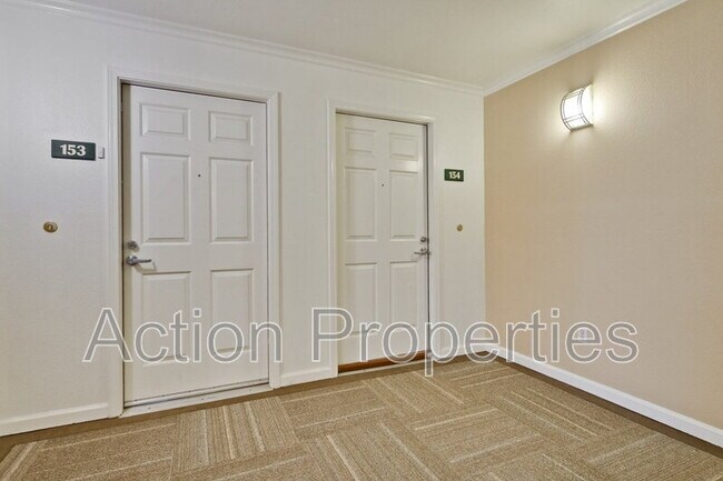 Building Photo - 2255 Showers Dr