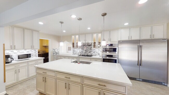 Foto del edificio - 338 Spar Ave