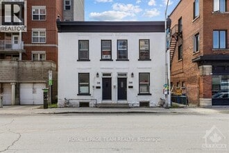 Building Photo - 308 Cumberland St