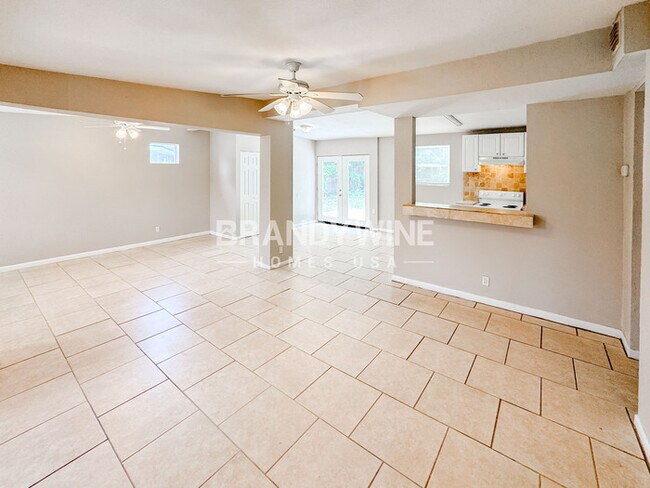 Foto del edificio - 2518 Congaree Dr W