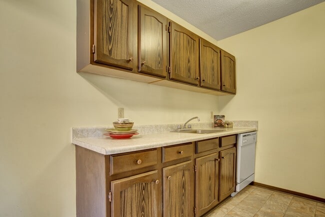 Building Photo - Ventana