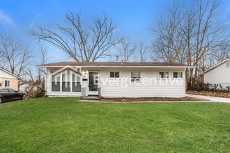 Building Photo - 2497 Ontario St