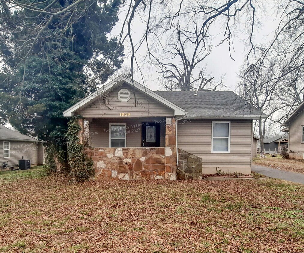 1826 W Elm St, Springfield, MO 65806 House Rental in Springfield, MO