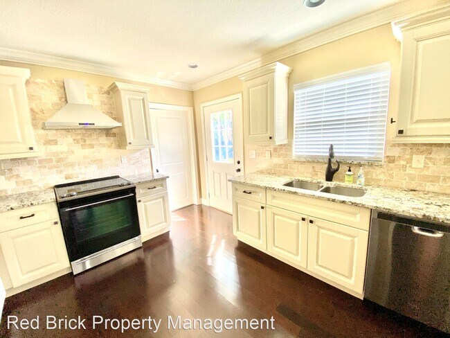 Building Photo - 3 br, 3.5 bath House - 808 E Norfolk St