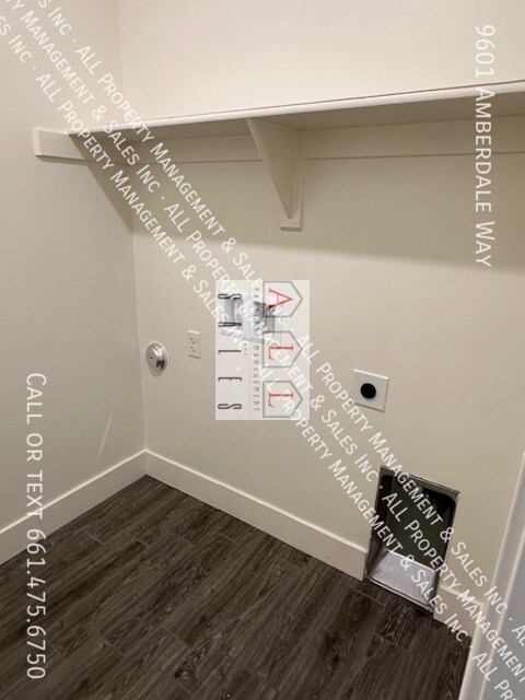Building Photo - 9601 Amberdale Wy