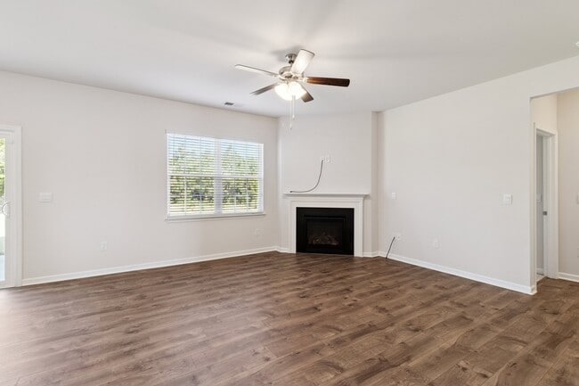 Building Photo - 65 Blue Aspen Dr