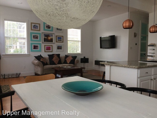 Foto del edificio - 2 br, 2 bath House - 7417 Spruce St