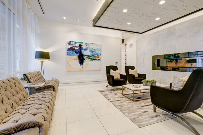 Foto del edificio - WaterWall Place