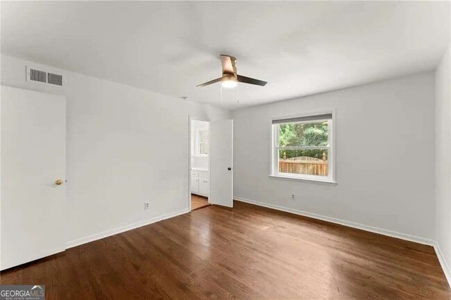 Foto del edificio - 3510 Roswell Rd