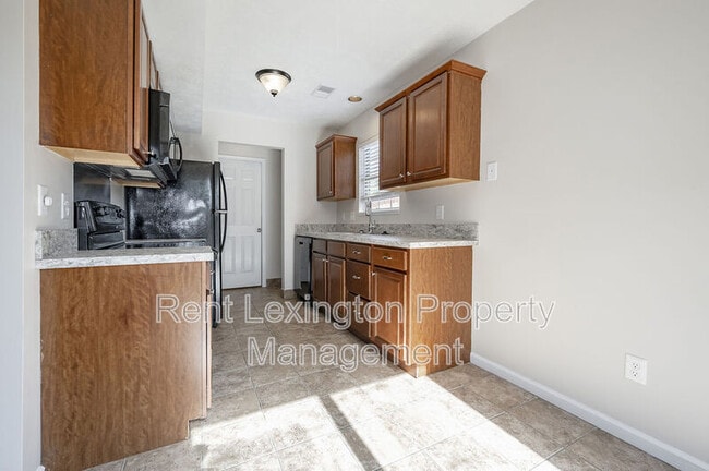 Building Photo - 772 Orlean Circle
