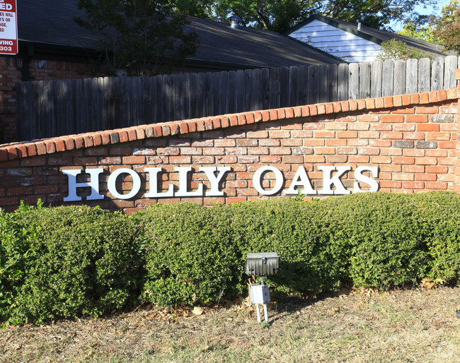 Holly Oaks Apartaments - Holly Oaks