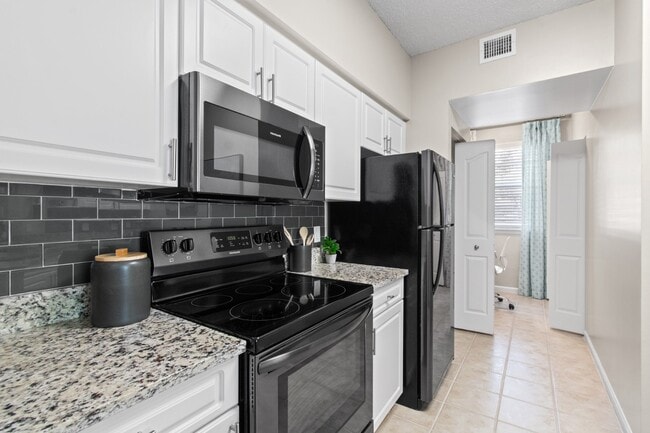 Building Photo - Verona at Boynton Beach