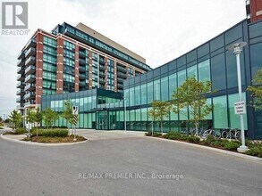 Building Photo - 525 Wilson Ave