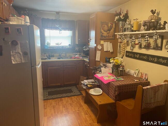 Foto del edificio - 521 Mill St