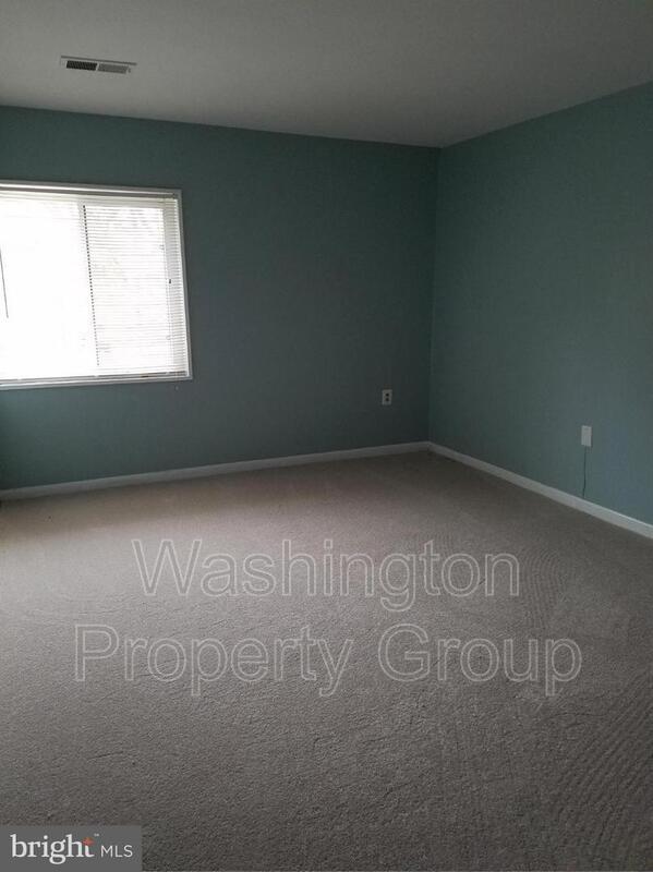 Building Photo - 1542 Northgate Square