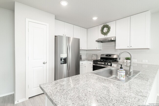 Building Photo - 5352 Forbs Ln