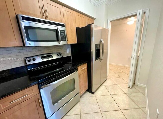 Foto del edificio - 6418 Emerald Dunes Dr