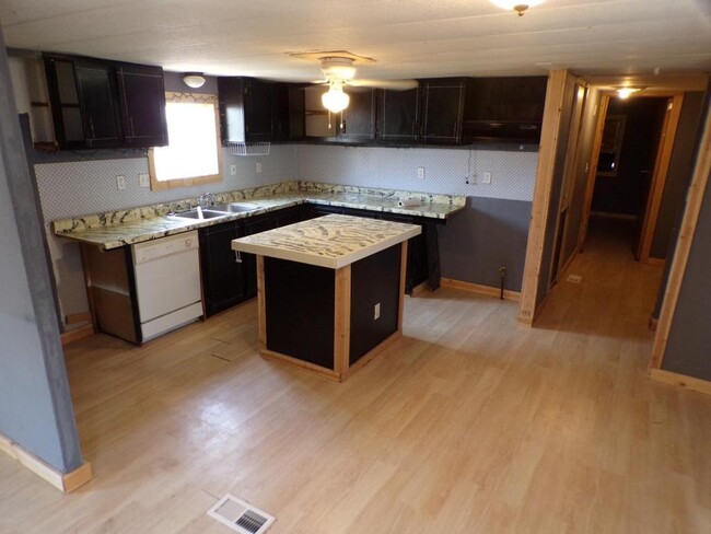 Building Photo - 1133 Nottingham Ct #10