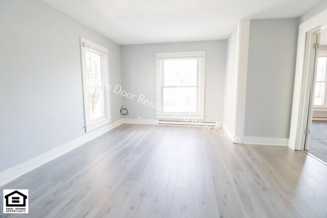 Foto del edificio - 3316 Broadway