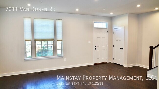 Foto del edificio - 7011 Van Dusen Rd