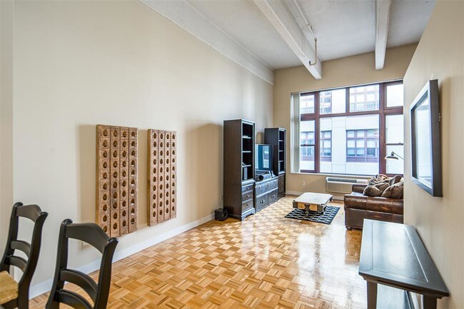 Foto del edificio - 1500 Hudson St