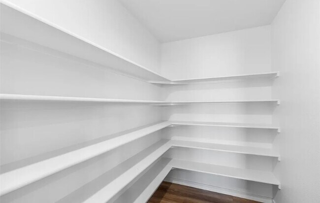 Foto del edificio - Shared bathroom room 4