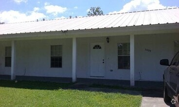 Building Photo - 6099 W Forrest St