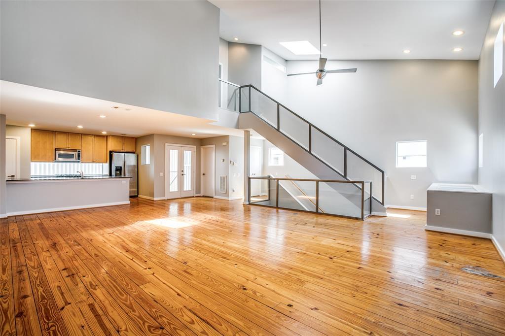 Foto principal - 1221 Crosby St