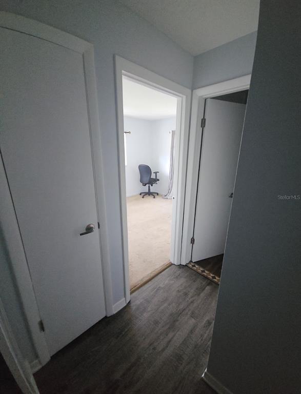 Foto del edificio - 1548 SE 27th St