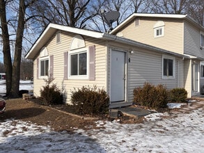 Building Photo - 36564 Bismark Rd